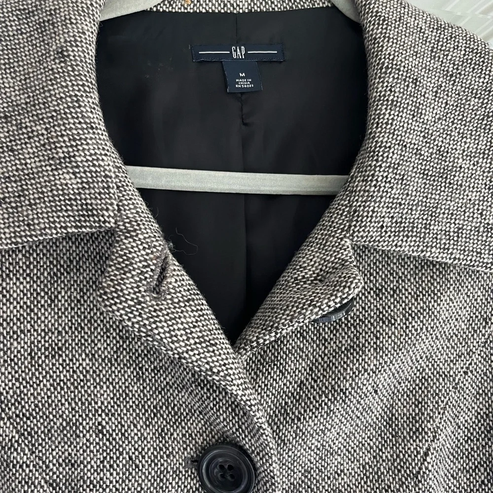 GAP Overcoat - Picture 2 of 2